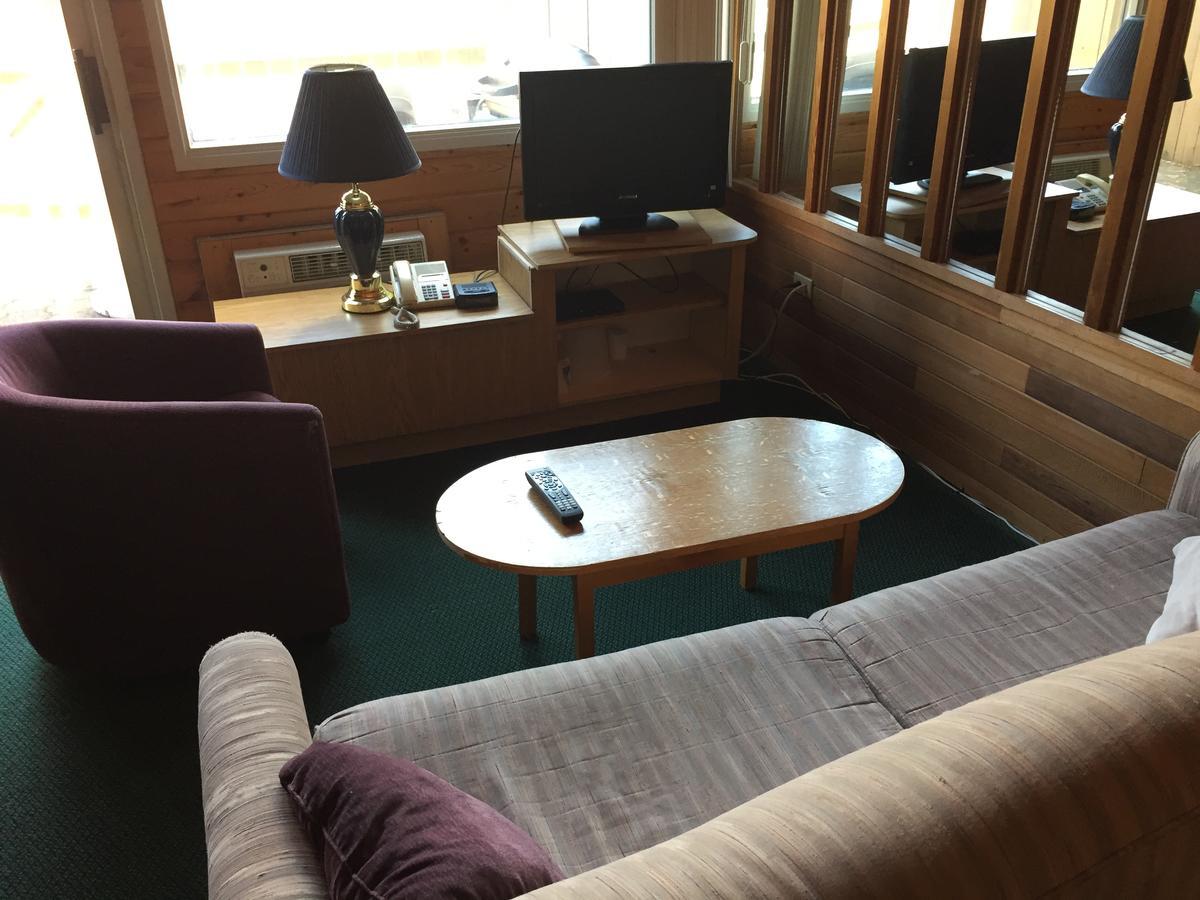 Falcon Lake Hotel المظهر الخارجي الصورة
