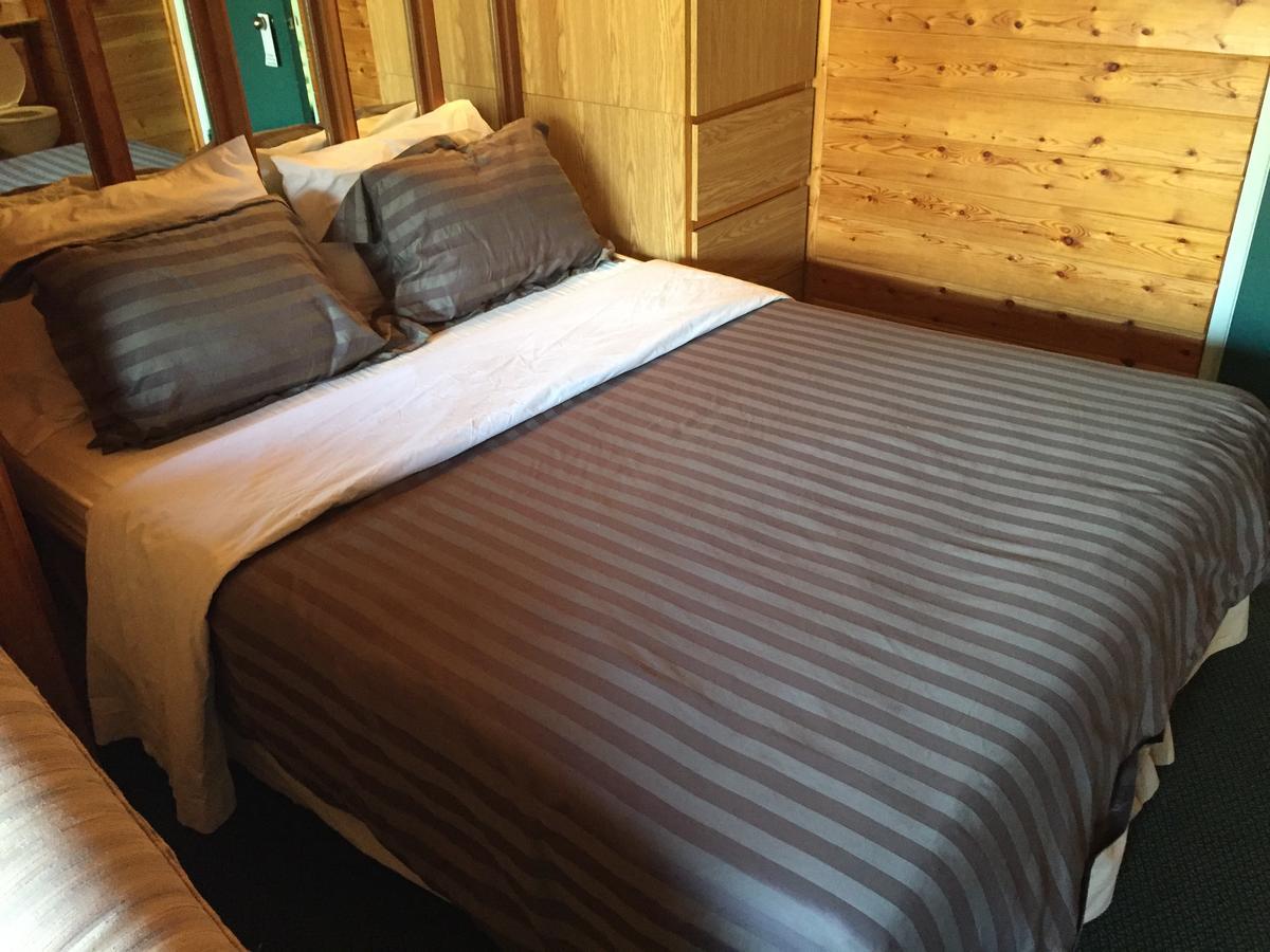Falcon Lake Hotel المظهر الخارجي الصورة